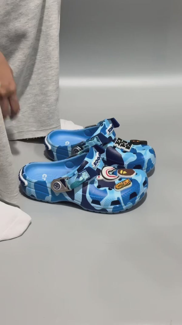 Cliente portant le sabot en mousse SYDZ camo
